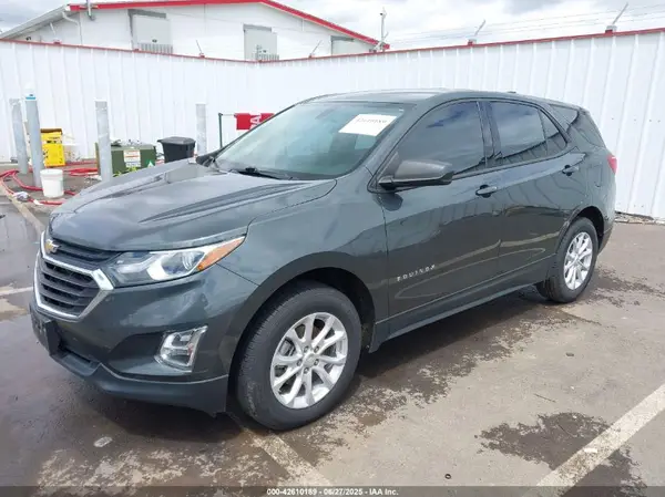 3GNAXREV6JS628879 2018 CHEVROLET EQUINOX - Image 2