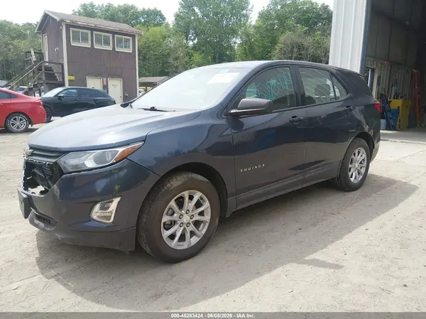 3GNAXREV8JL127390 2018 CHEVROLET EQUINOX - Image 2