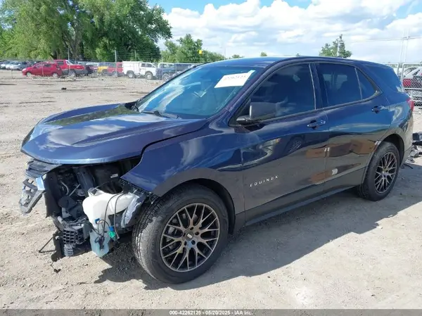 3GNAXREV8JS538309 2018 CHEVROLET EQUINOX - Image 2