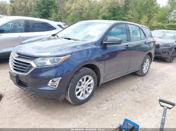 3GNAXREV9JS507943 2018 CHEVROLET EQUINOX - Image 2