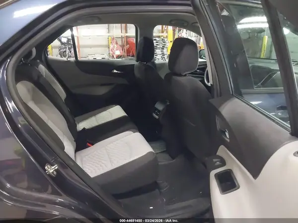 3GNAXREV9JS525617 2018 CHEVROLET EQUINOX - Image 8