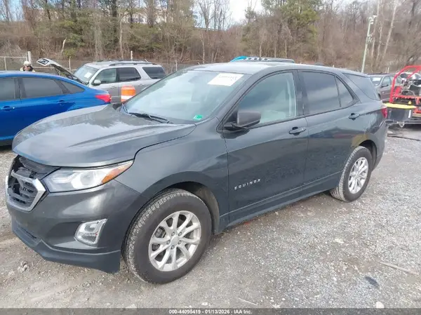 3GNAXREV9JS602566 2018 CHEVROLET EQUINOX - Image 2