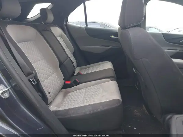 3GNAXREVXJL112650 2018 CHEVROLET EQUINOX - Image 8