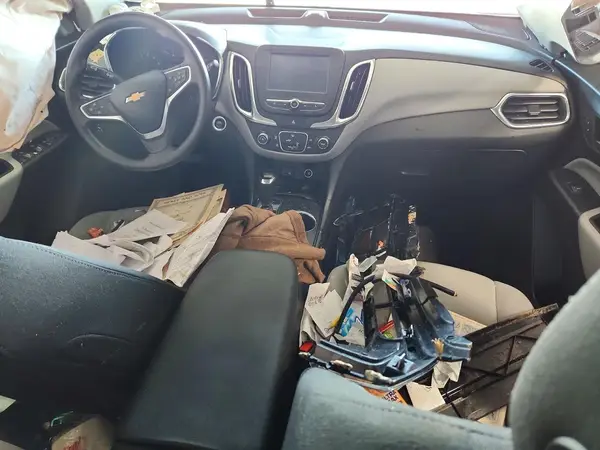 3GNAXREVXJS635799 2018 CHEVROLET EQUINOX - Image 8