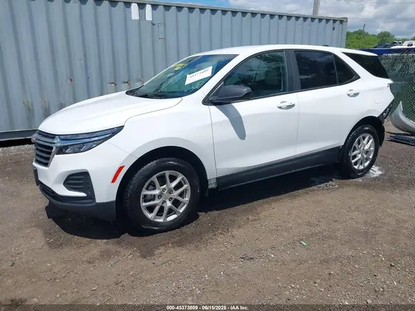 3GNAXSEG1RL215069 2024 CHEVROLET EQUINOX - Image 2