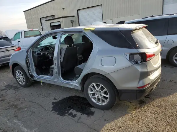 3GNAXSEG2RL151270 2024 CHEVROLET EQUINOX - Image 2