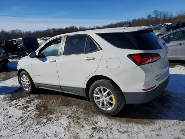 3GNAXSEG2RL170191 2024 CHEVROLET EQUINOX - Image 2