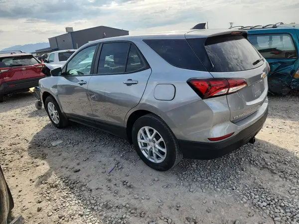 3GNAXSEG3RL148300 2024 CHEVROLET EQUINOX - Image 2
