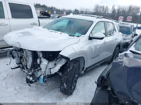 3GNAXSEG3SL214754 2025 CHEVROLET EQUINOX - Image 2