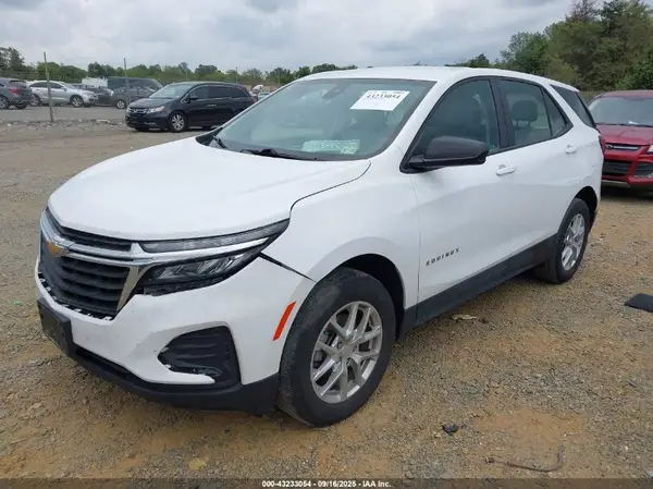 3GNAXSEG4RL171049 2024 CHEVROLET EQUINOX - Image 2