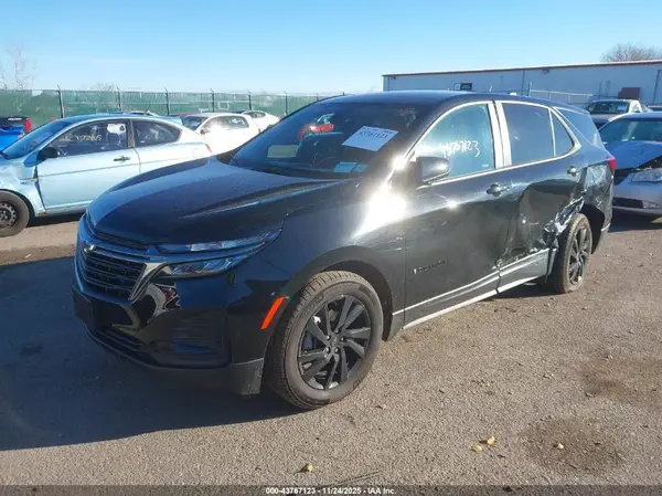3GNAXSEG4RL176588 2024 CHEVROLET EQUINOX - Image 2