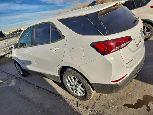 3GNAXSEG4RL177188 2024 CHEVROLET EQUINOX - Image 2