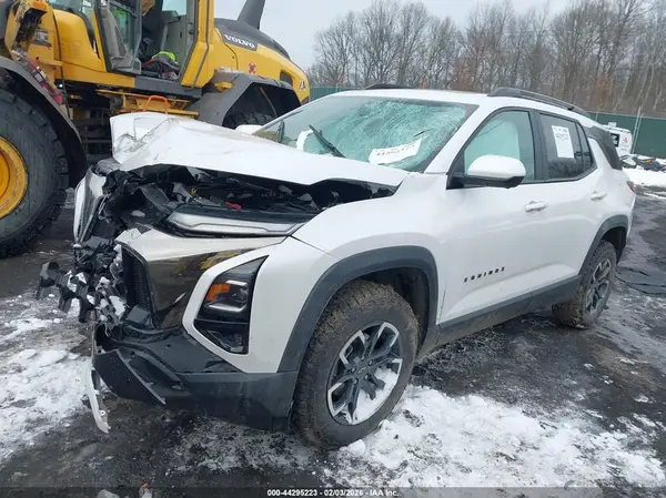 3GNAXSEG5SL136588 2025 CHEVROLET EQUINOX - Image 2