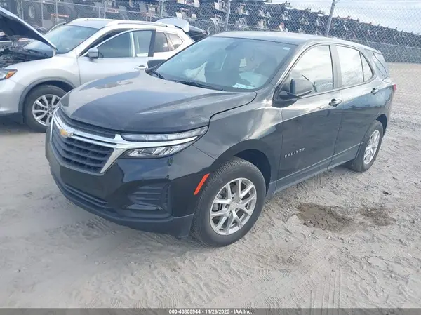 3GNAXSEG6RL152082 2024 CHEVROLET EQUINOX - Image 2