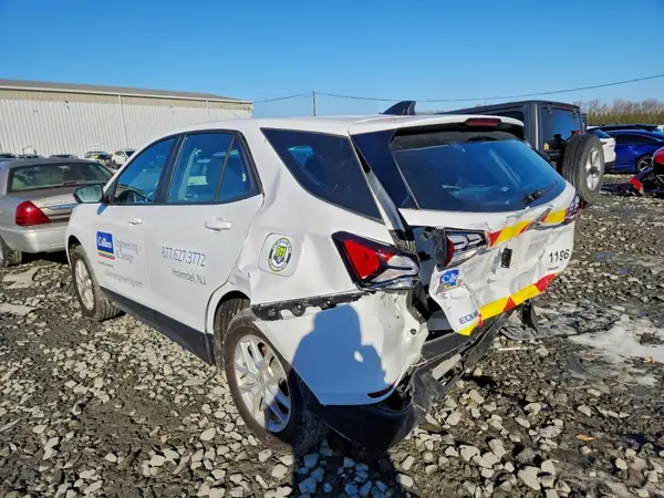 3GNAXSEG6RL225368 2024 CHEVROLET EQUINOX - Image 2