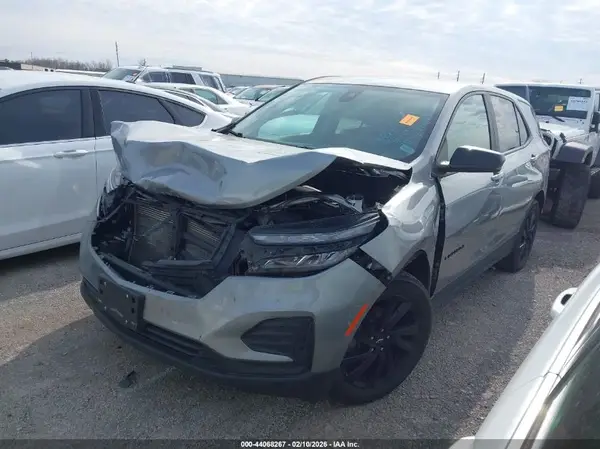 3GNAXSEG7PL192135 2023 CHEVROLET EQUINOX - Image 2