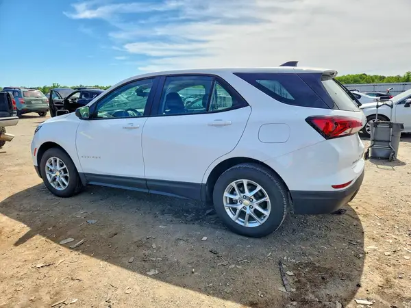 3GNAXSEG8RL123330 2024 CHEVROLET EQUINOX - Image 2