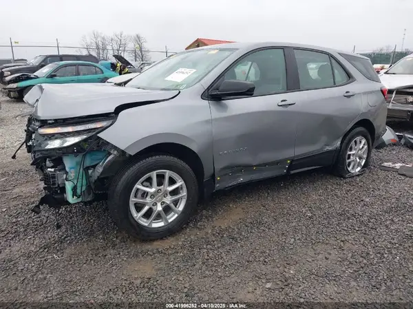 3GNAXSEG8RL344460 2024 CHEVROLET EQUINOX - Image 2