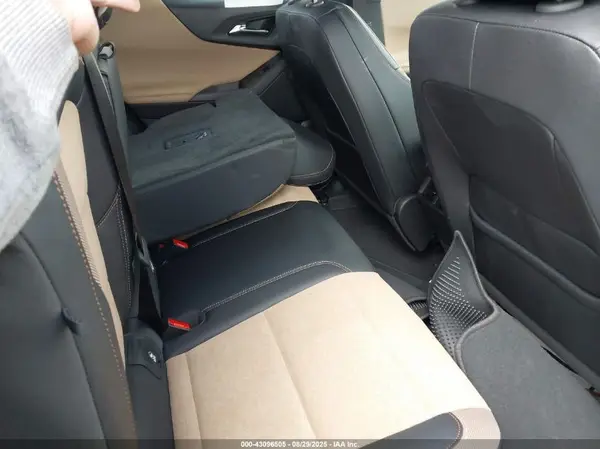 3GNAXSEG8SL127335 2025 CHEVROLET EQUINOX - Image 8