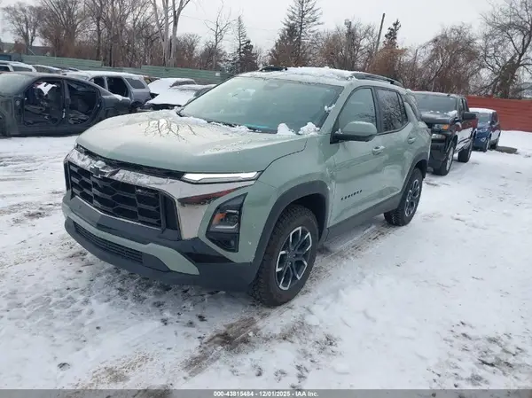 3GNAXSEG8SL134284 2025 CHEVROLET EQUINOX - Image 2