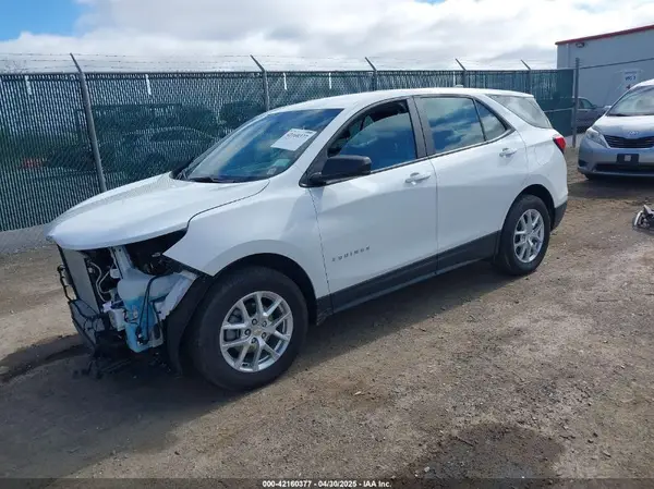 3GNAXSEGXRL150738 2024 CHEVROLET EQUINOX - Image 2