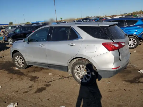 3GNAXSEV0JS563390 2018 CHEVROLET EQUINOX - Image 2
