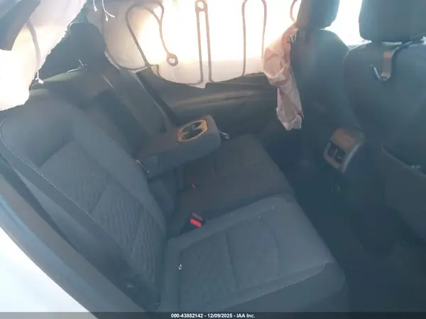 3GNAXSEV0JS578696 2018 CHEVROLET EQUINOX - Image 8