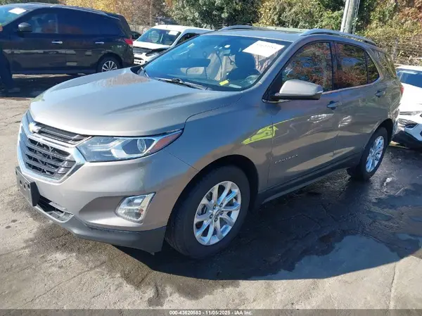 3GNAXSEV0JS579041 2018 CHEVROLET EQUINOX - Image 2