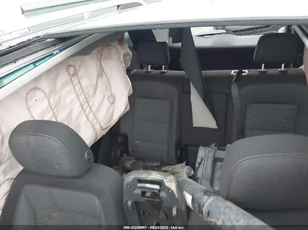 3GNAXSEV0JS586930 2018 CHEVROLET EQUINOX - Image 8
