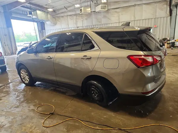3GNAXSEV0JS623782 2018 CHEVROLET EQUINOX - Image 2