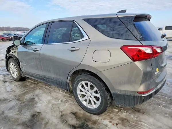 3GNAXSEV0JS638203 2018 CHEVROLET EQUINOX - Image 2