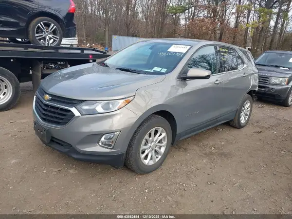 3GNAXSEV0JS647693 2018 CHEVROLET EQUINOX - Image 2