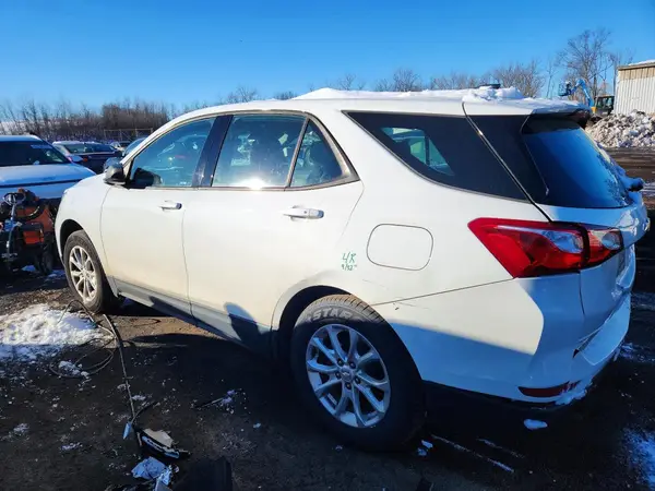 3GNAXSEV0KS601783 2019 CHEVROLET EQUINOX - Image 2