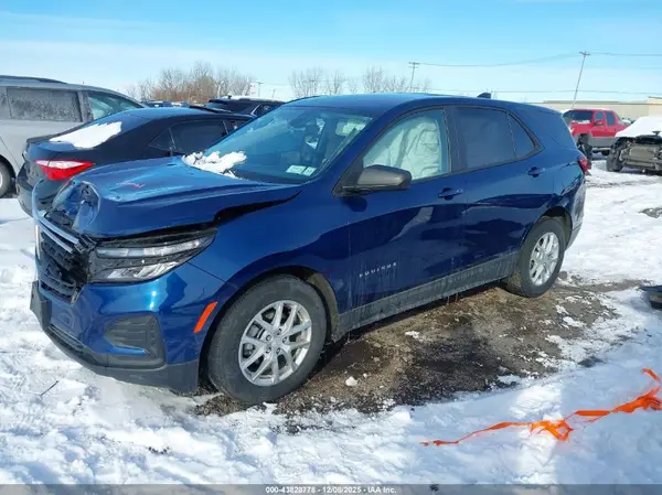 3GNAXSEV0NS211903 2022 CHEVROLET EQUINOX - Image 2