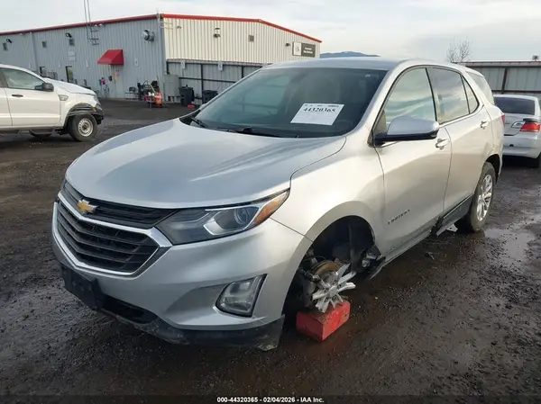 3GNAXSEV1JS524081 2018 CHEVROLET EQUINOX - Image 2