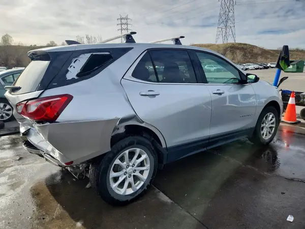3GNAXSEV1JS570560 2018 CHEVROLET EQUINOX - Image 2