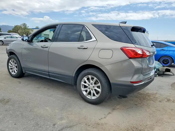 3GNAXSEV1JS622186 2018 CHEVROLET EQUINOX - Image 2