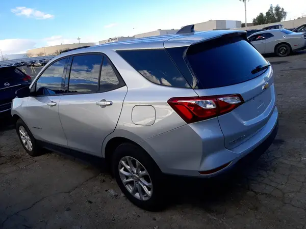 3GNAXSEV1KL196060 2019 CHEVROLET EQUINOX - Image 2