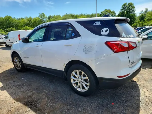 3GNAXSEV1KS522610 2019 CHEVROLET EQUINOX - Image 2