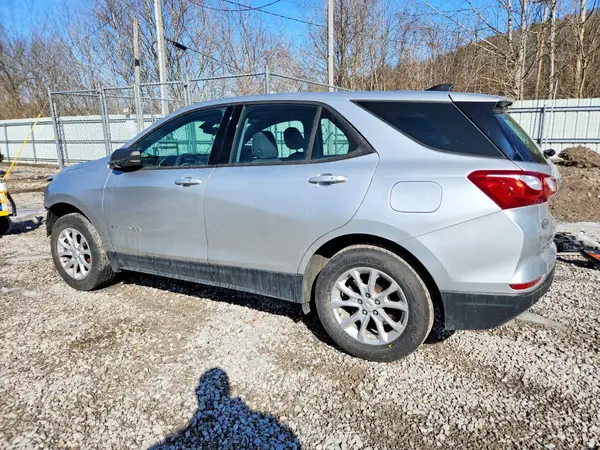 3GNAXSEV1KS659403 2019 CHEVROLET EQUINOX - Image 2