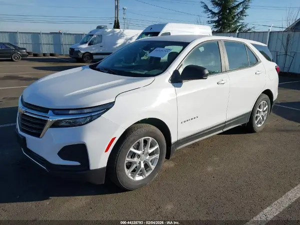 3GNAXSEV1NS234753 2022 CHEVROLET EQUINOX - Image 2