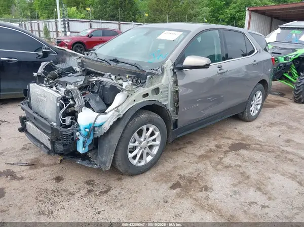 3GNAXSEV2JL104825 2018 CHEVROLET EQUINOX - Image 2