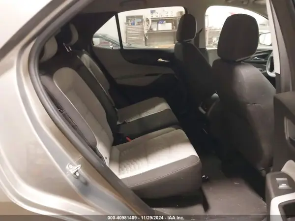 3GNAXSEV2JS525904 2018 CHEVROLET EQUINOX - Image 8