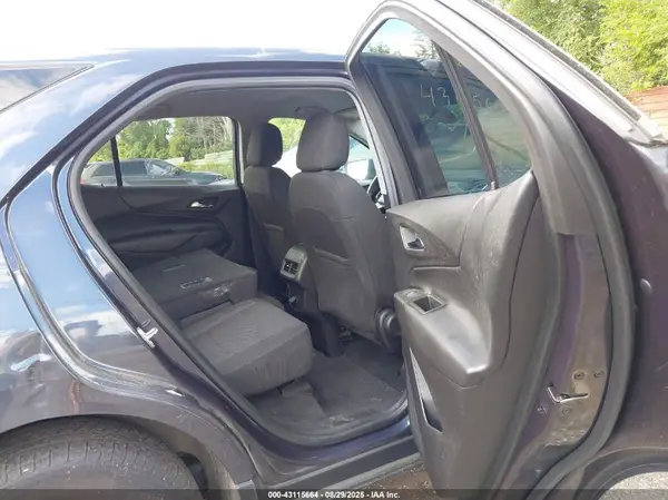 3GNAXSEV2JS526020 2018 CHEVROLET EQUINOX - Image 8