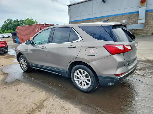 3GNAXSEV2JS541908 2018 CHEVROLET EQUINOX - Image 2