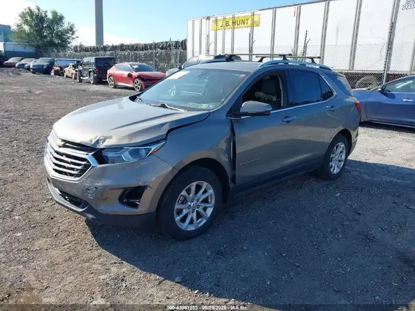 3GNAXSEV2JS577677 2018 CHEVROLET EQUINOX - Image 2