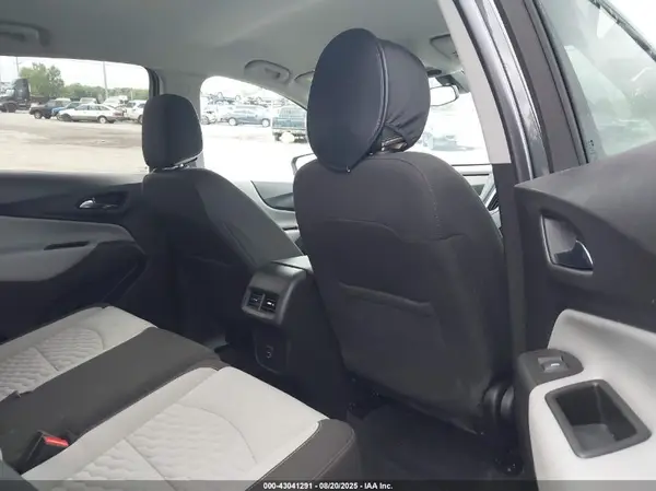 3GNAXSEV2KS557320 2019 CHEVROLET EQUINOX - Image 8