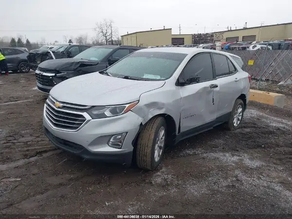 3GNAXSEV2LS501637 2020 CHEVROLET EQUINOX - Image 2