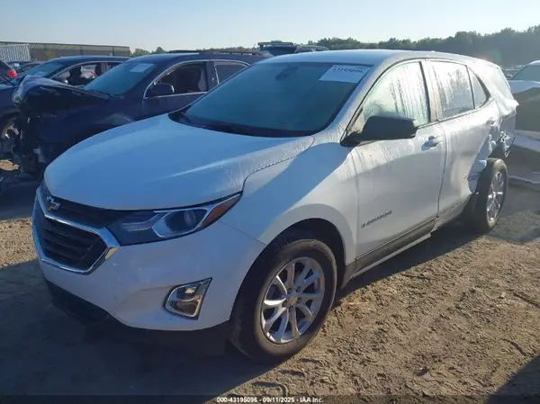 3GNAXSEV2MS159057 2021 CHEVROLET EQUINOX - Image 2