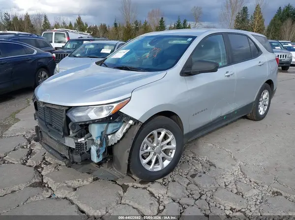 3GNAXSEV2MS168468 2021 CHEVROLET EQUINOX - Image 2